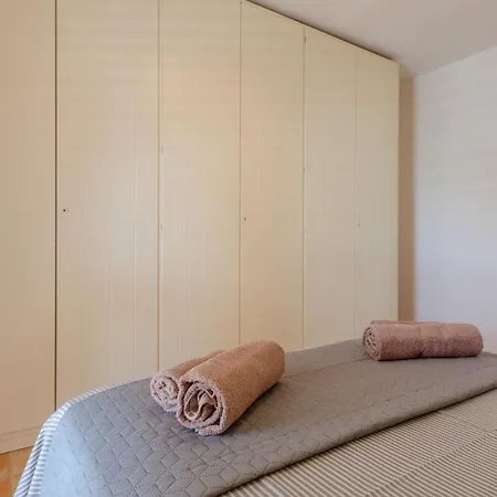 Namoru Apartment *